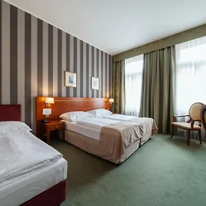 Hotel Raffaello, Prague